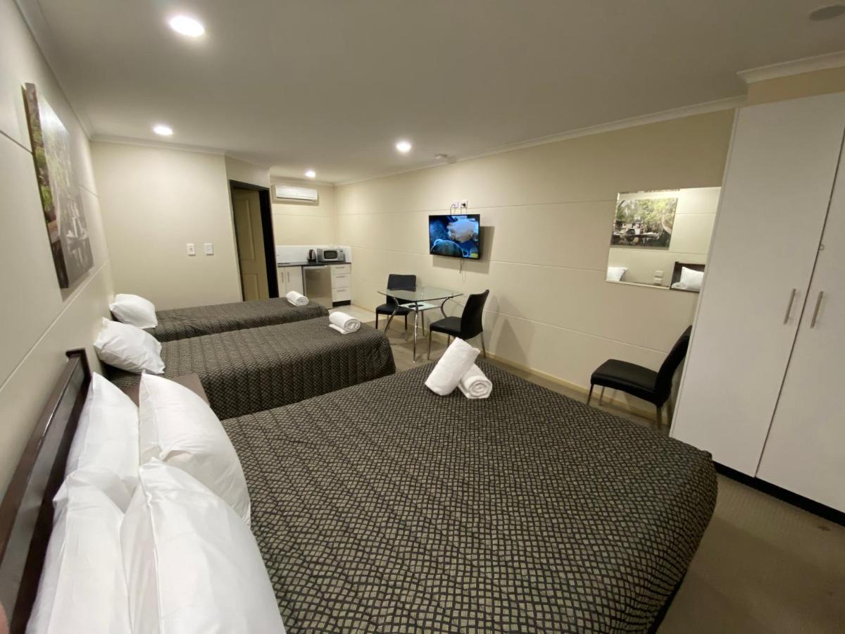 Balranald Club Motel Eksteriør billede